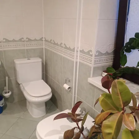 Pokoj W Domu Z Duzym Ogrodem Krakow Exterior photo